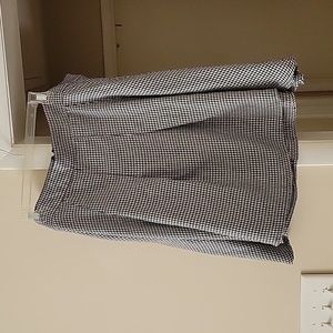 Torrid Houndstooth Skater Skirt - Size 2 (2X/18-20)